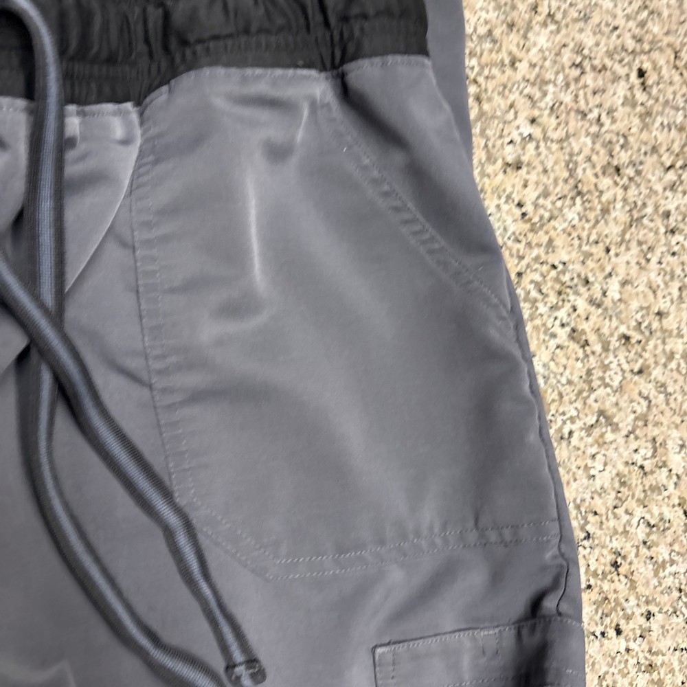 Women’s Gray And Black Scrub Set