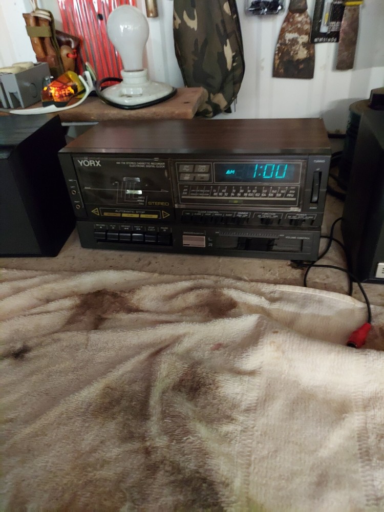 Yorx AM FM Cassette Recorder/ Digital Clock #M2489 Tested