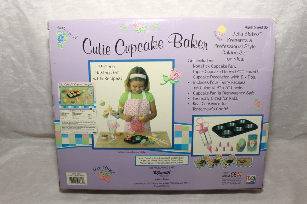 Toysmith Cutie Cupcake Baker Cupcake Baking Set Real Cookware