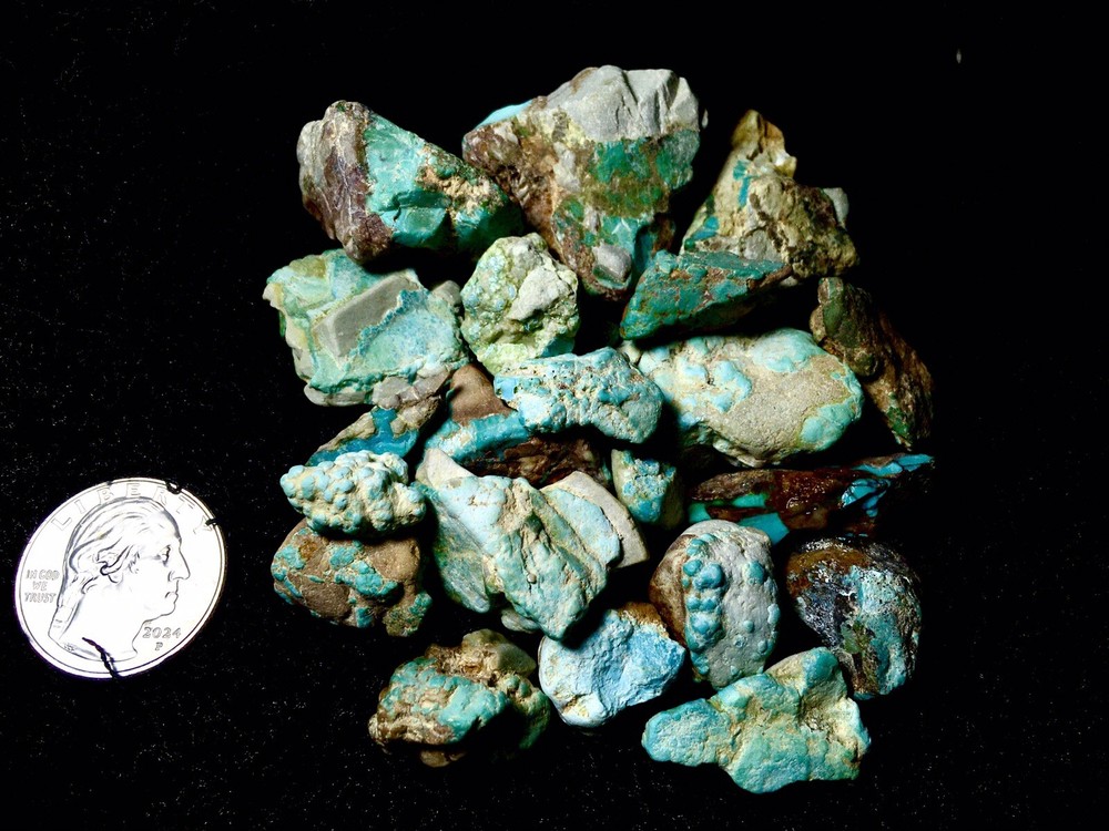 ~X - 17B Select Natural Royston Turquoise Rough