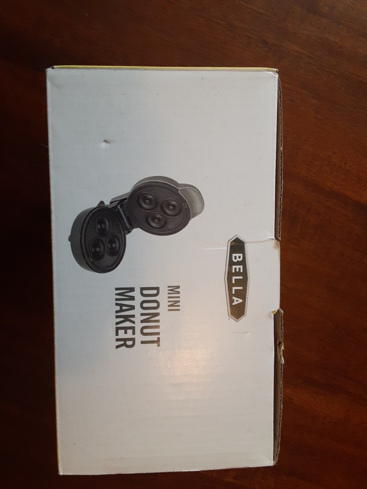 Bella Mini Donut Maker New in Open box