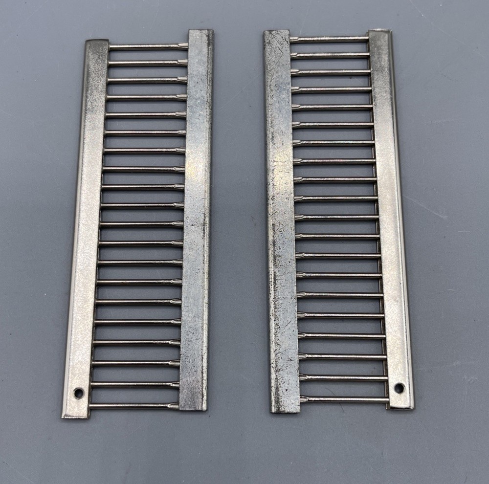 Pair 2 Pfaff Passap KNITTING MACHINE 5.0MM  20 STITCH DECKER COMBS