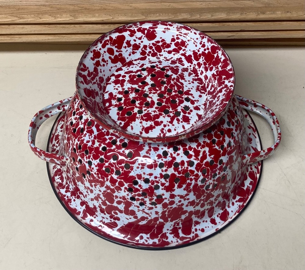 Vintage Enamelware Graniteware Red White Splatterware Colander 9" Diameter