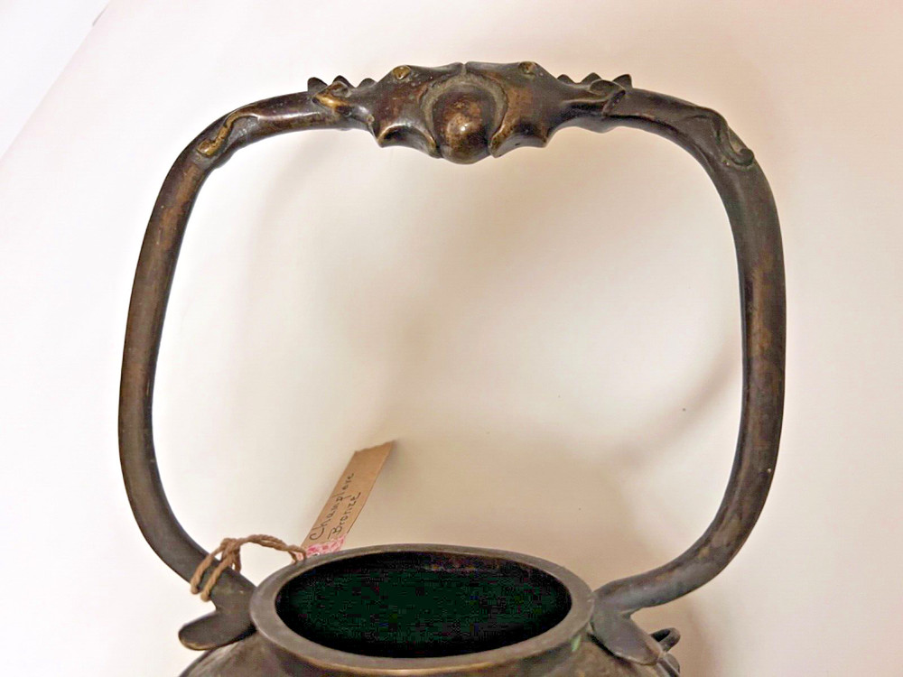 CHINESE BRONZE CHAMPLEVE VASE WITH HANDLE NO BOTTOM