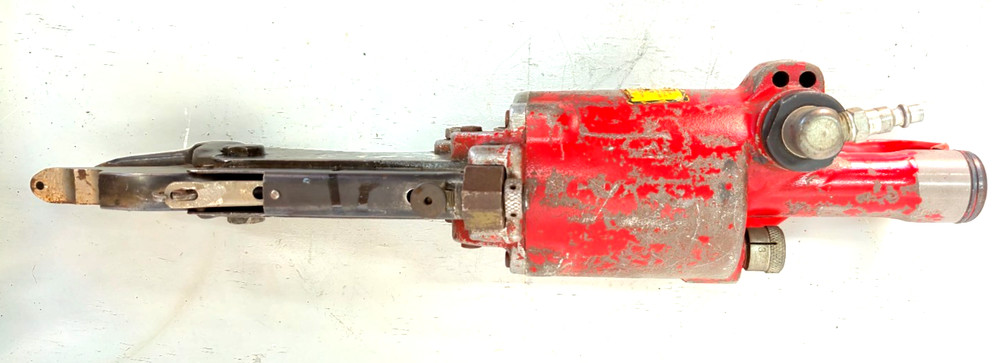 Chicago Pneumatic CP-0351 Compression Rivet Squeezer