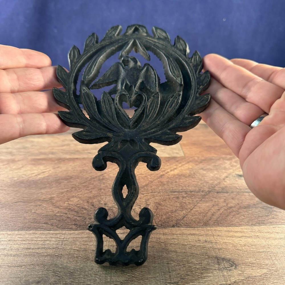 Vintage Eagle Design Footed Trivet