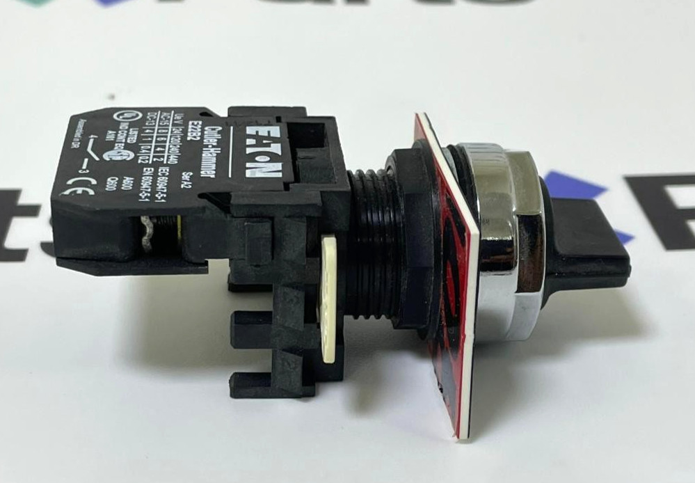 EATON CUTLER-HAMMER E22B2 Selector Switch
