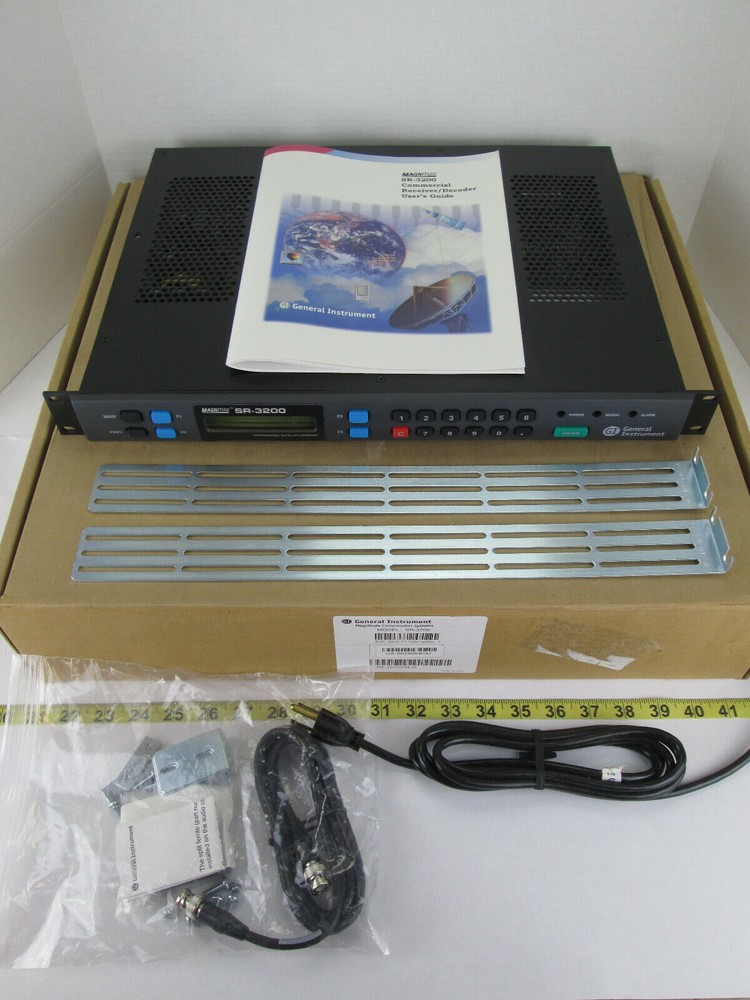 New GI General Instrument Magnitude SR-3200 Commercial Receiver Decoder w Manual