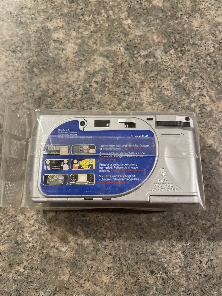 Polaroid “Pops” Vintage Disposable Camera (Sealed)