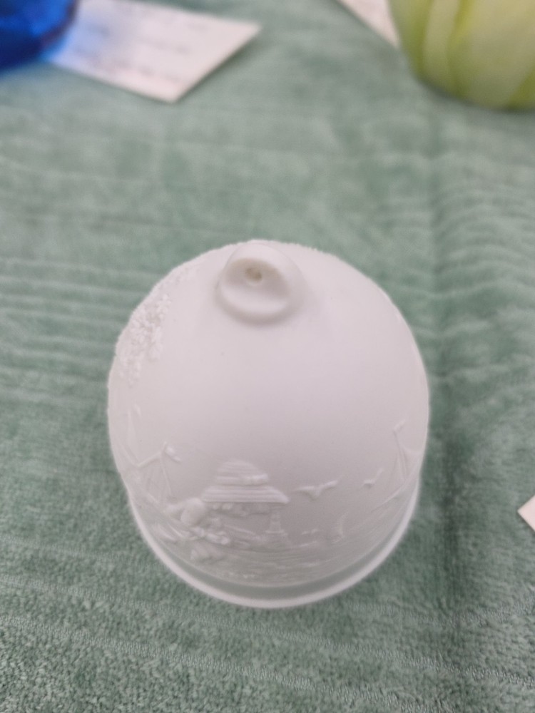 Lladro Summer Bell #7614 Collector's Series Retired