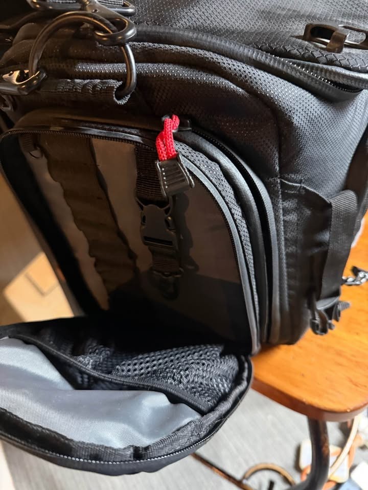 Tenba Shootout shoulder bag large