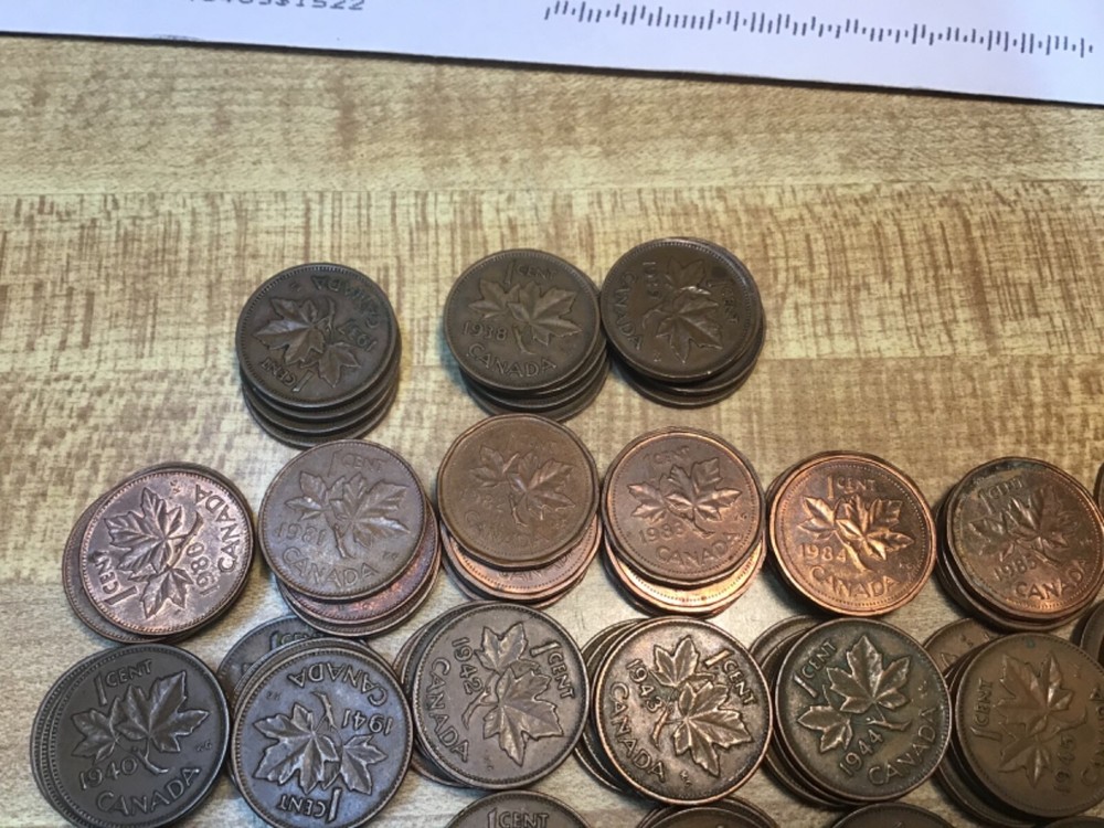 1937-2012 Canada Cents/Pennies, 76 different, With 1947 Maple Leaf, Missing 1988