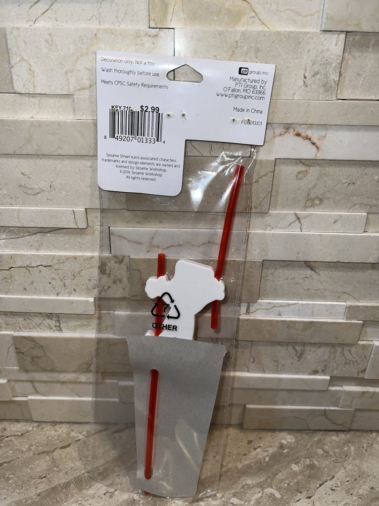 SESAME STREET ELMO MAGIC STRAW APPEARS BROKEN NEW