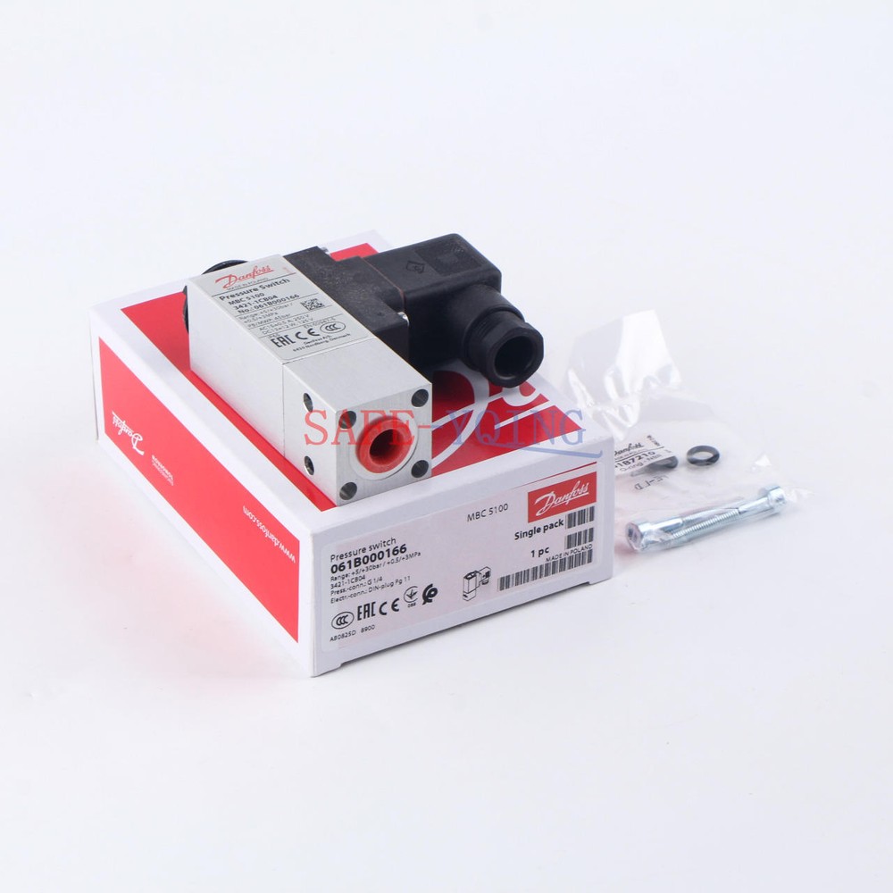1PCS Danfoss 061B000166 pressure switch new