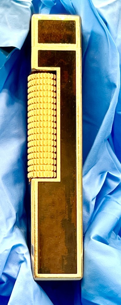 1973 Dunhill Black/Brown( anomaly) Rollagas Lighter, Extremely Rare