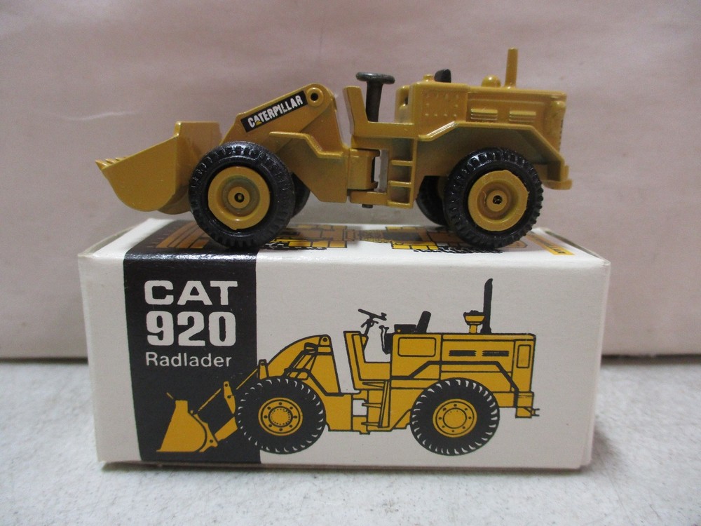 Caterpillar 920 Wheel Loader No. 112 A