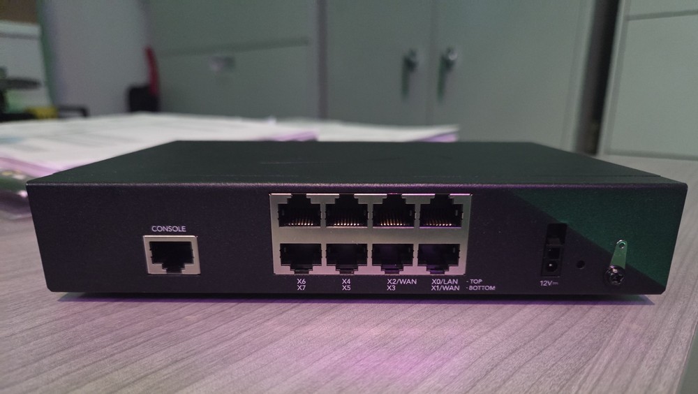 SonicWall TZ370 Network Security Firewall Appliance