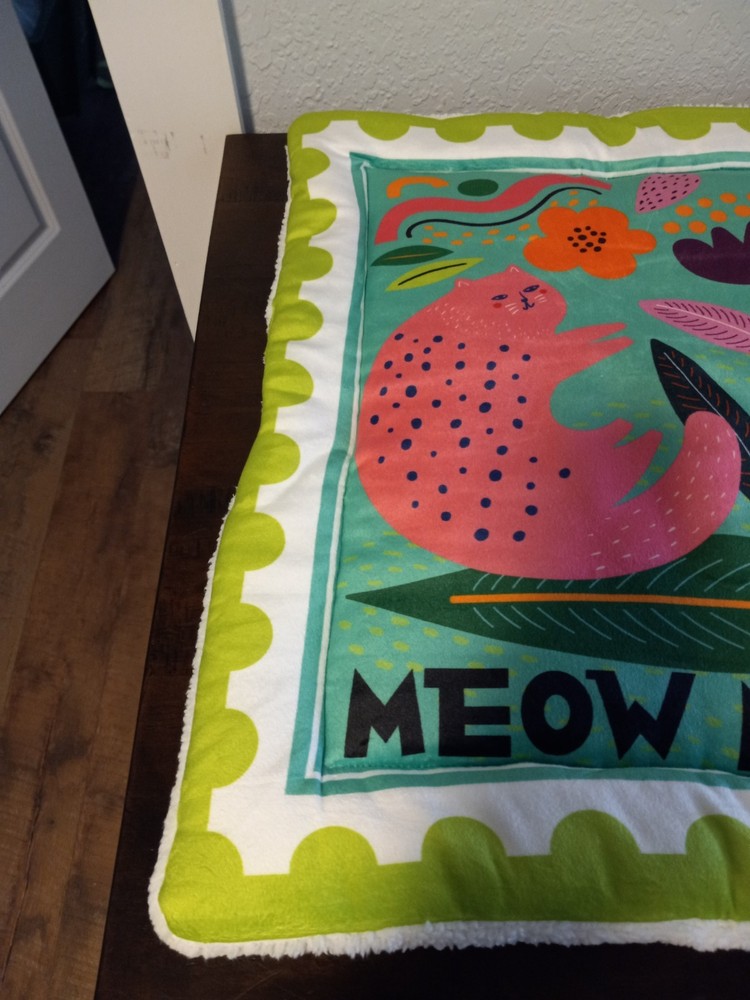 CatLadyBox Cat Mat "Meow Mail" New Without Tags