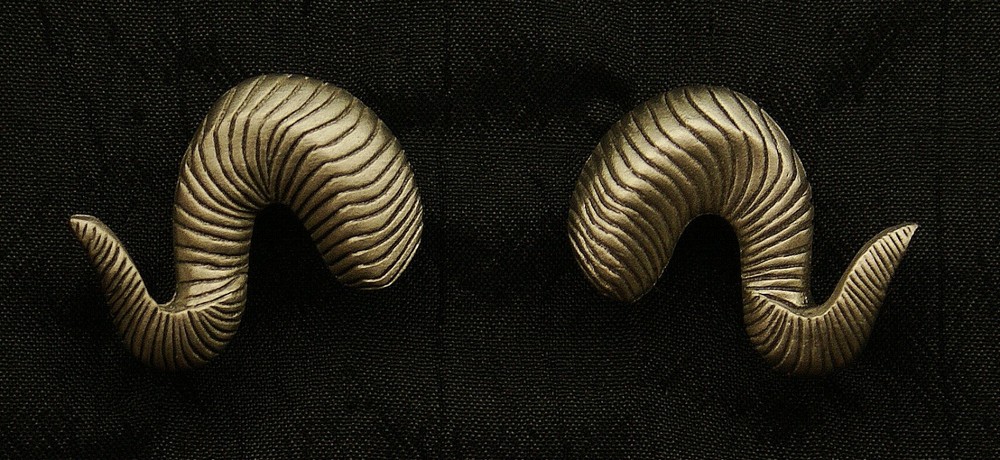 Pewter Dall Sheep Antler Pin Set