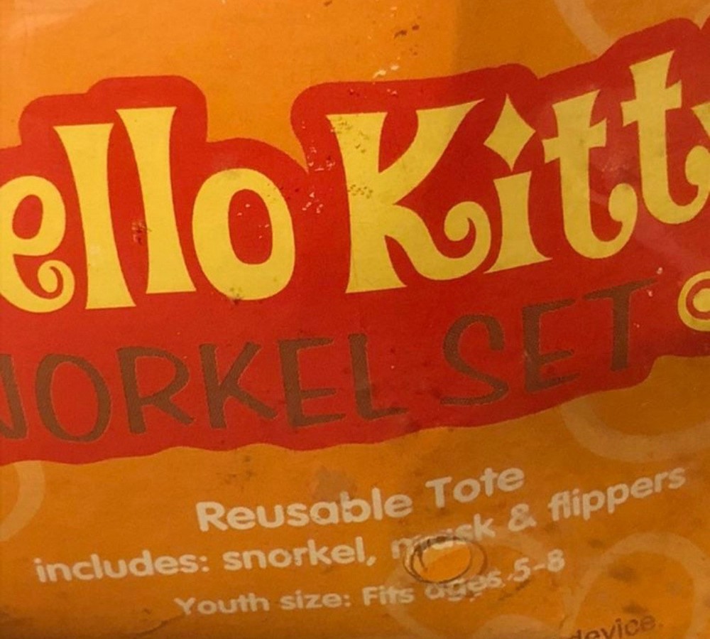 2005 Hello Kitty Snorkel Set Sanrio