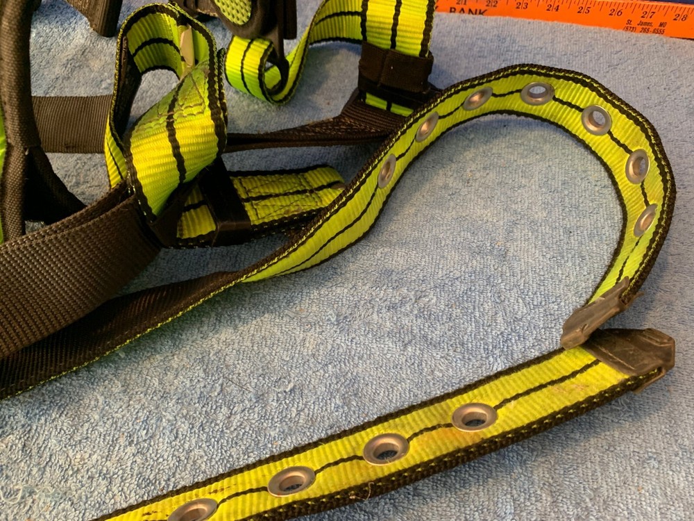 Safewaze Safety Harness Pro+ Small / Medium