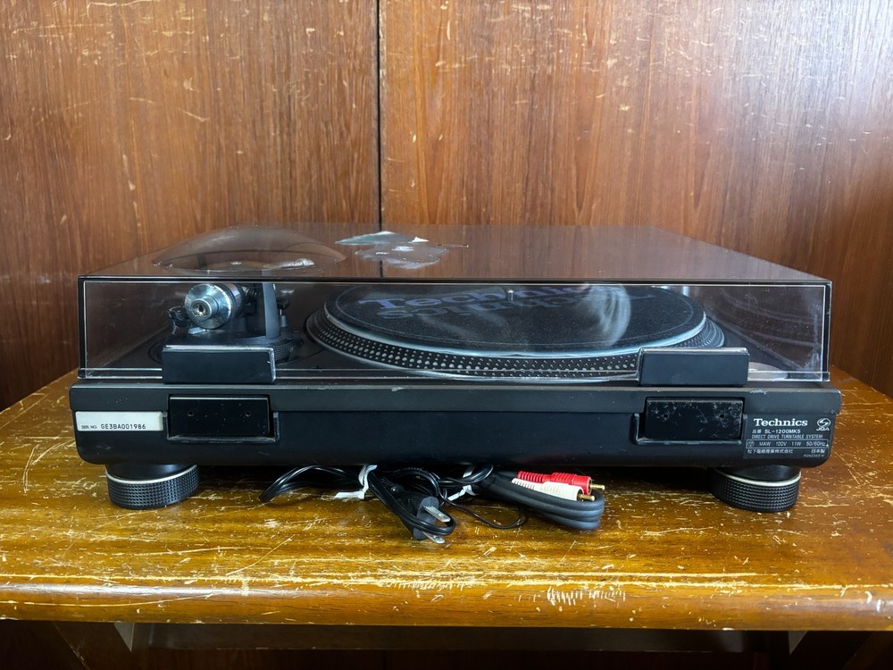 Technics SL-1200MK5 Black Analog DJ Turntables