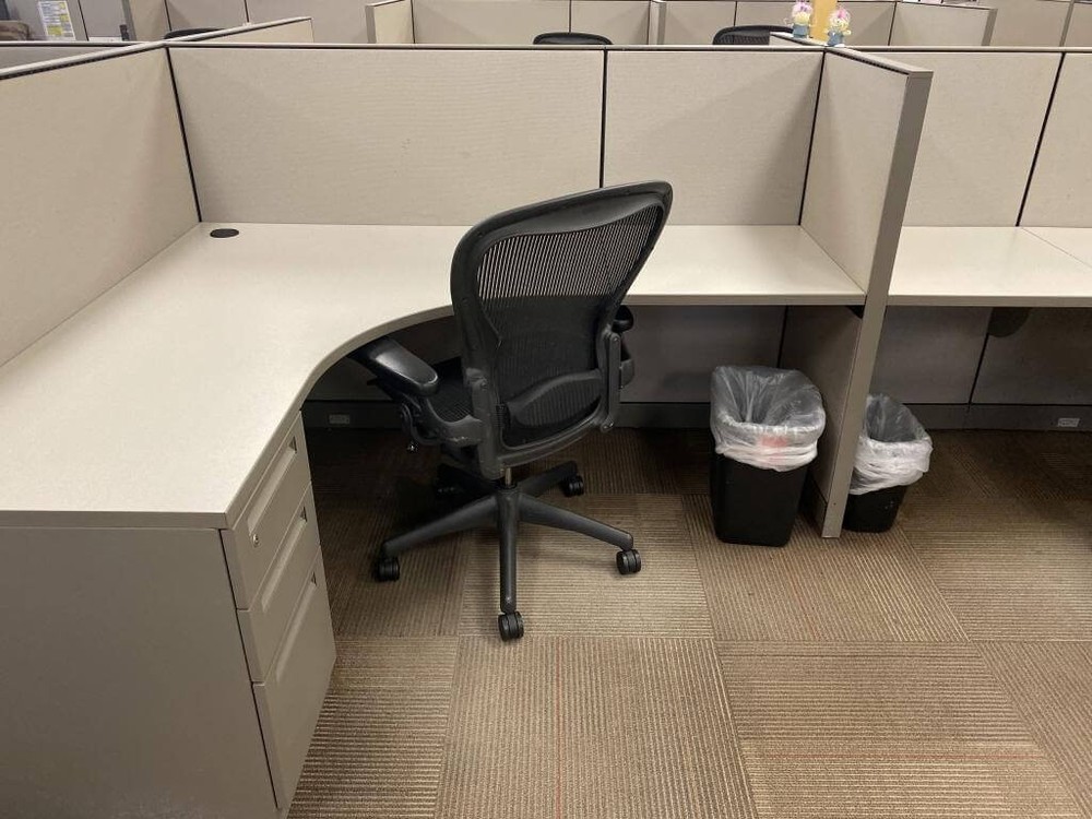 Steelcase Turnstone Kick 6x5 Used Cubicles
