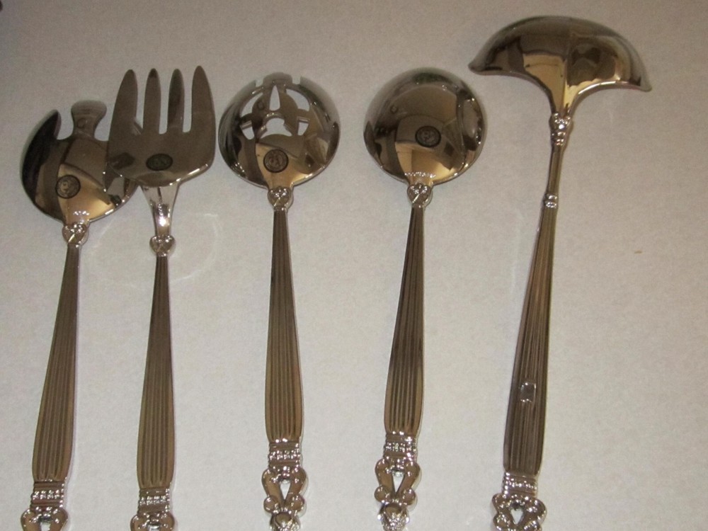 Godlinger Silver Plate Large Laddle, Serving Spoons, Fork 5 Pieces