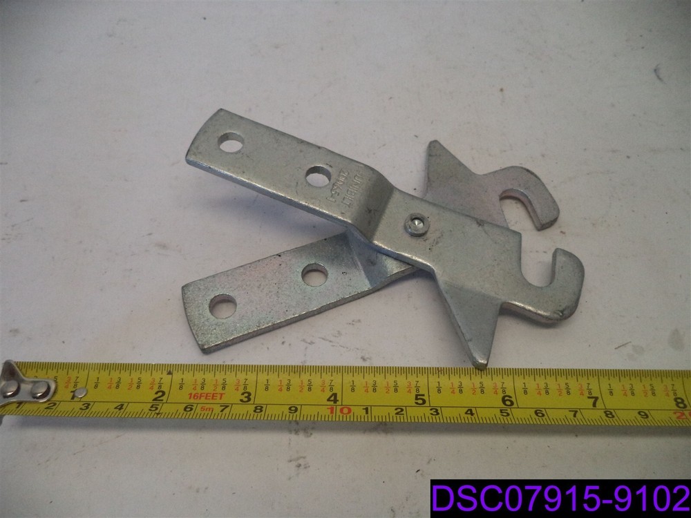 Unibuilt Conveyor Hook 20065-1