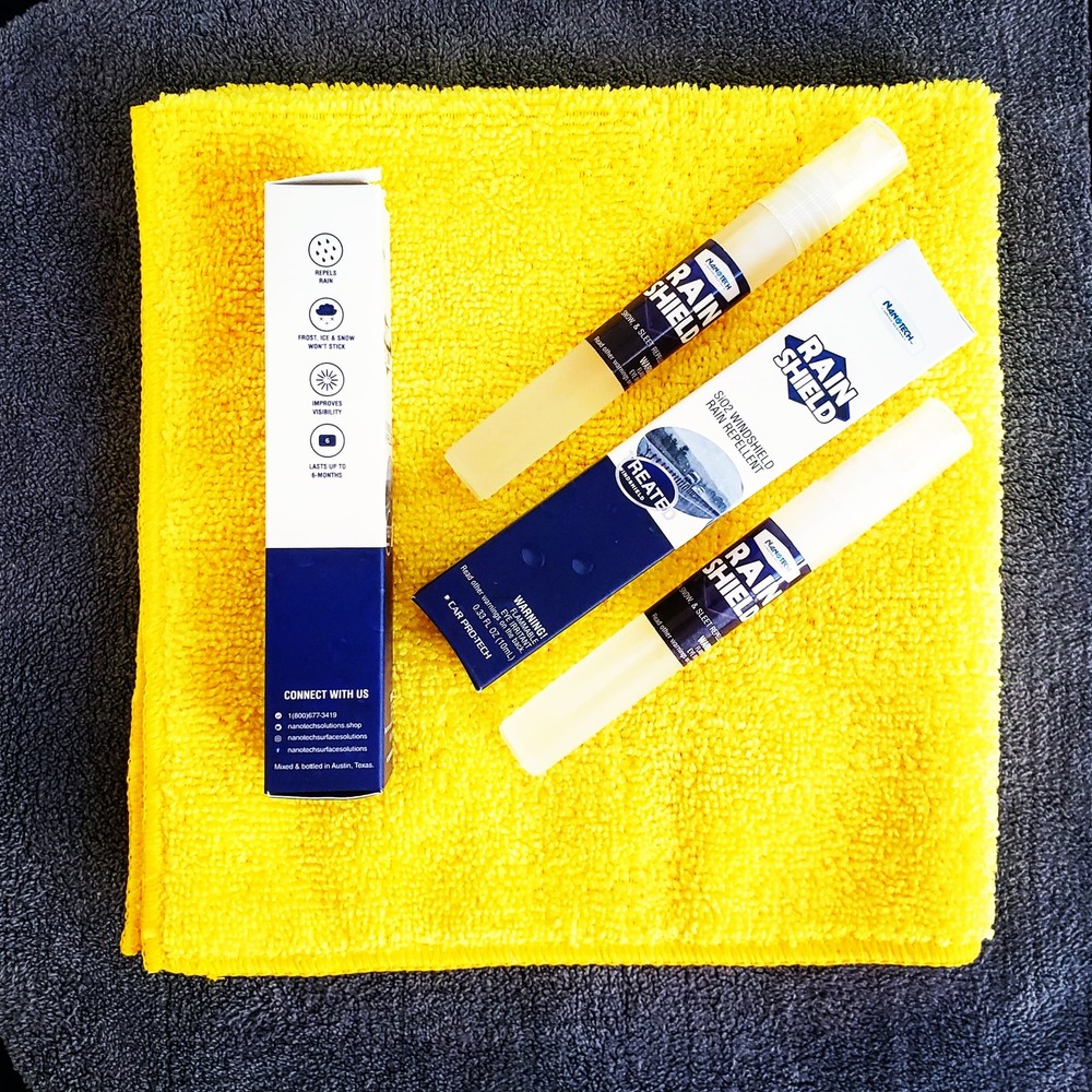 WINDSHIELD CARE KIT