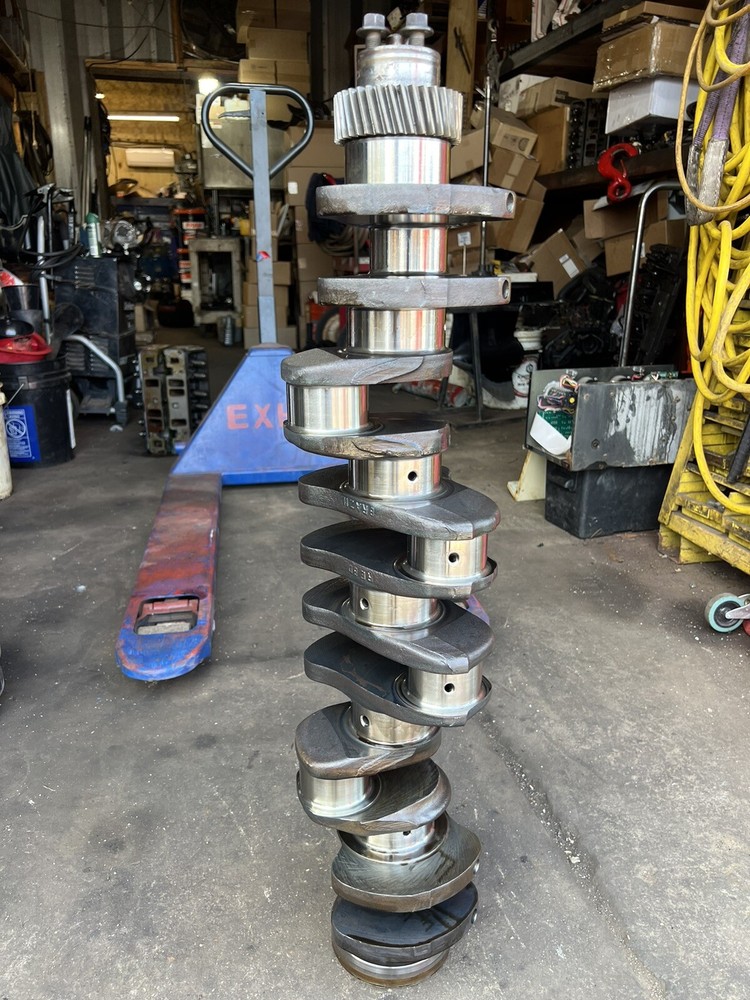 Cummins crankshaft 3929037 STD journals