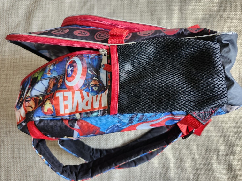 Marvel Universe 17" Backpack , Avengers School Bookbag