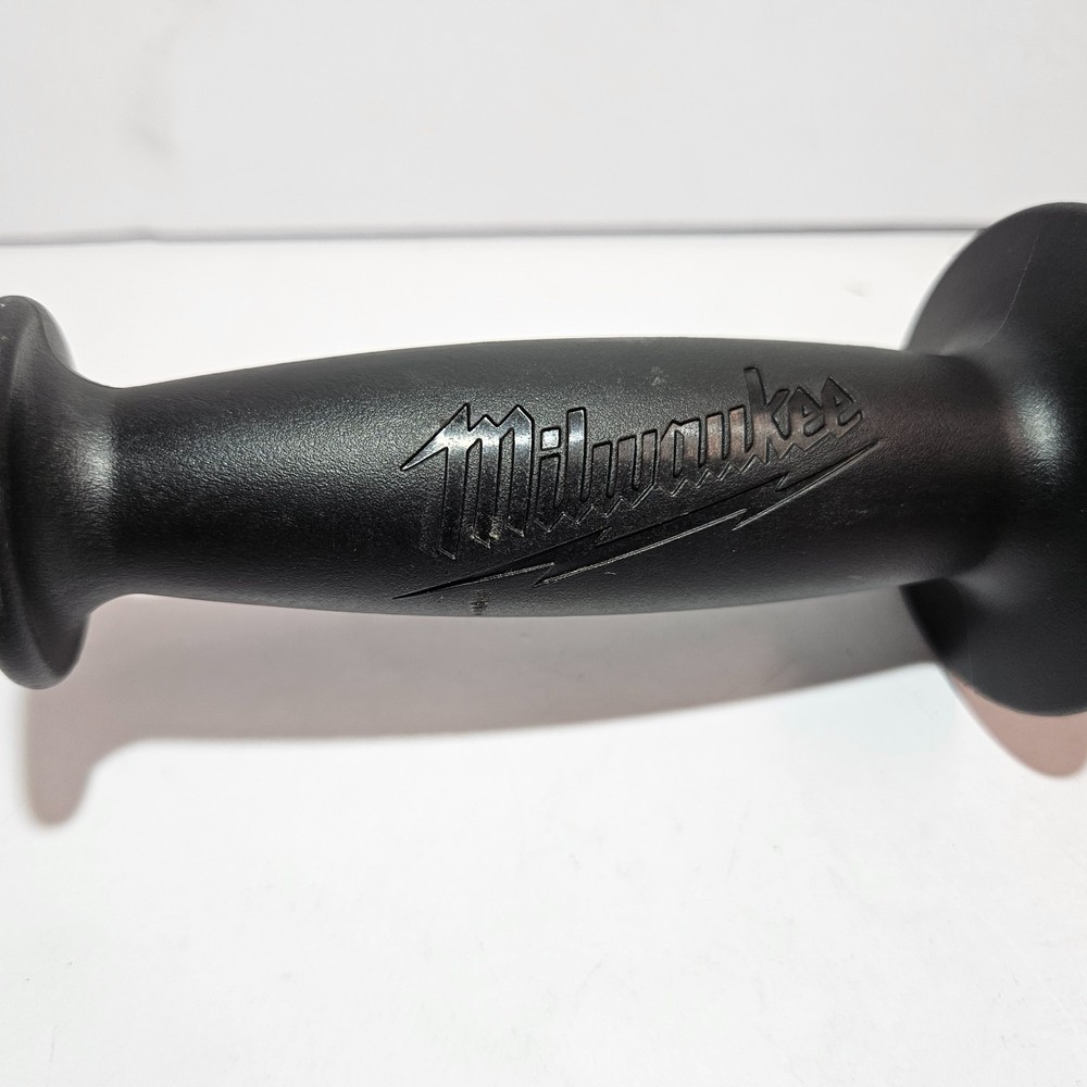 Milwaukee 516067 Adjustable Handle For Hammer Drill Driver