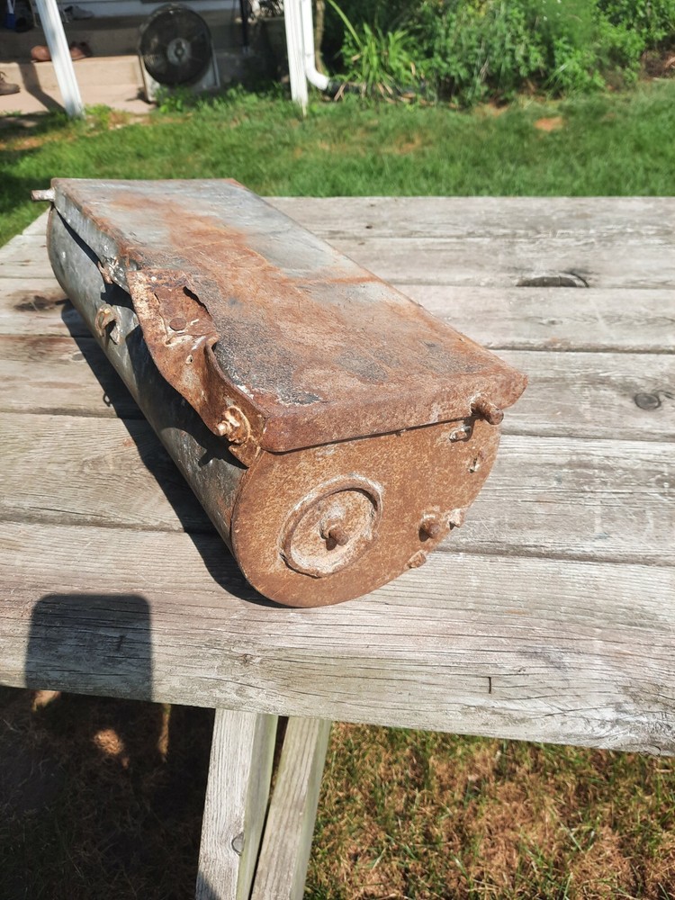 SOLID ANTIQUE 1901 CENTURY POST CO. MAILBOX IRON/STEEL TECUSEH MI