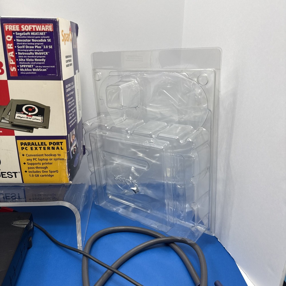 SyQuest Sparq 1GB External Parallel Drive Boxed - Untested Powers On