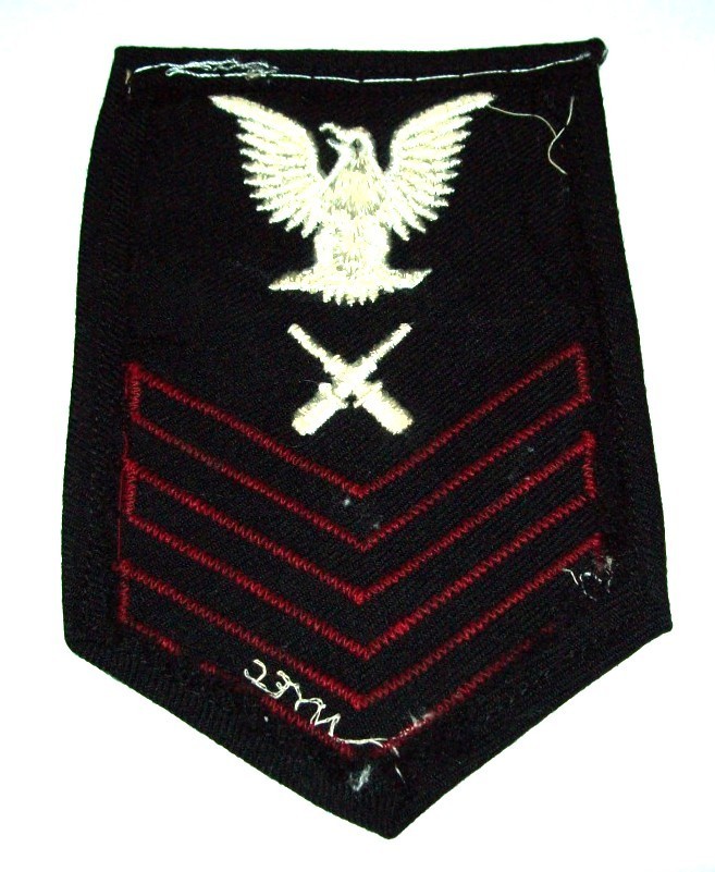 ORIGINAL WOOL GABARDINE WW2 NAVY GUNNER'S MATE 1st CLASS RATE PATCH