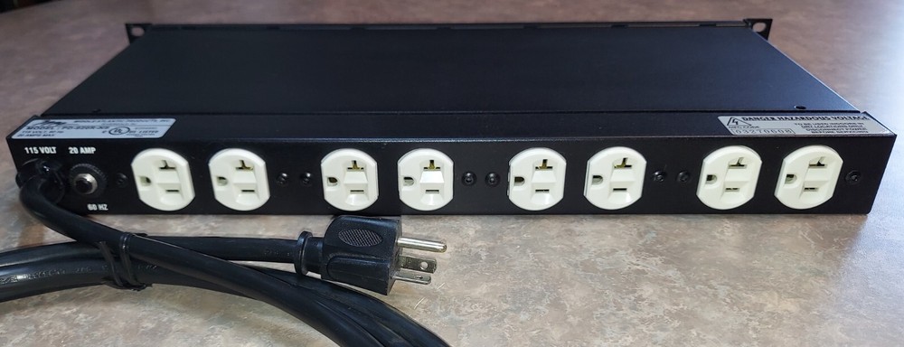 Middle Atlantic PD-920R Rackmount Power 9 Outlet 20A Basic Surge Protector