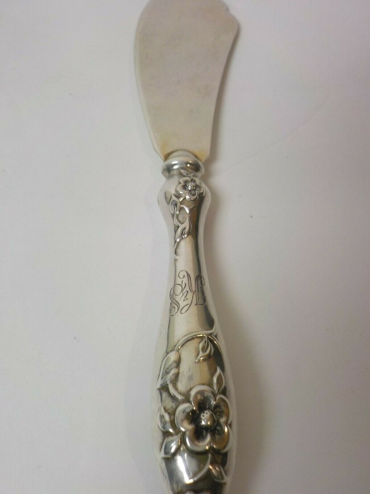 Finland 813 Silver 7" Cheese Server, 30 grams, Monogram "K S"