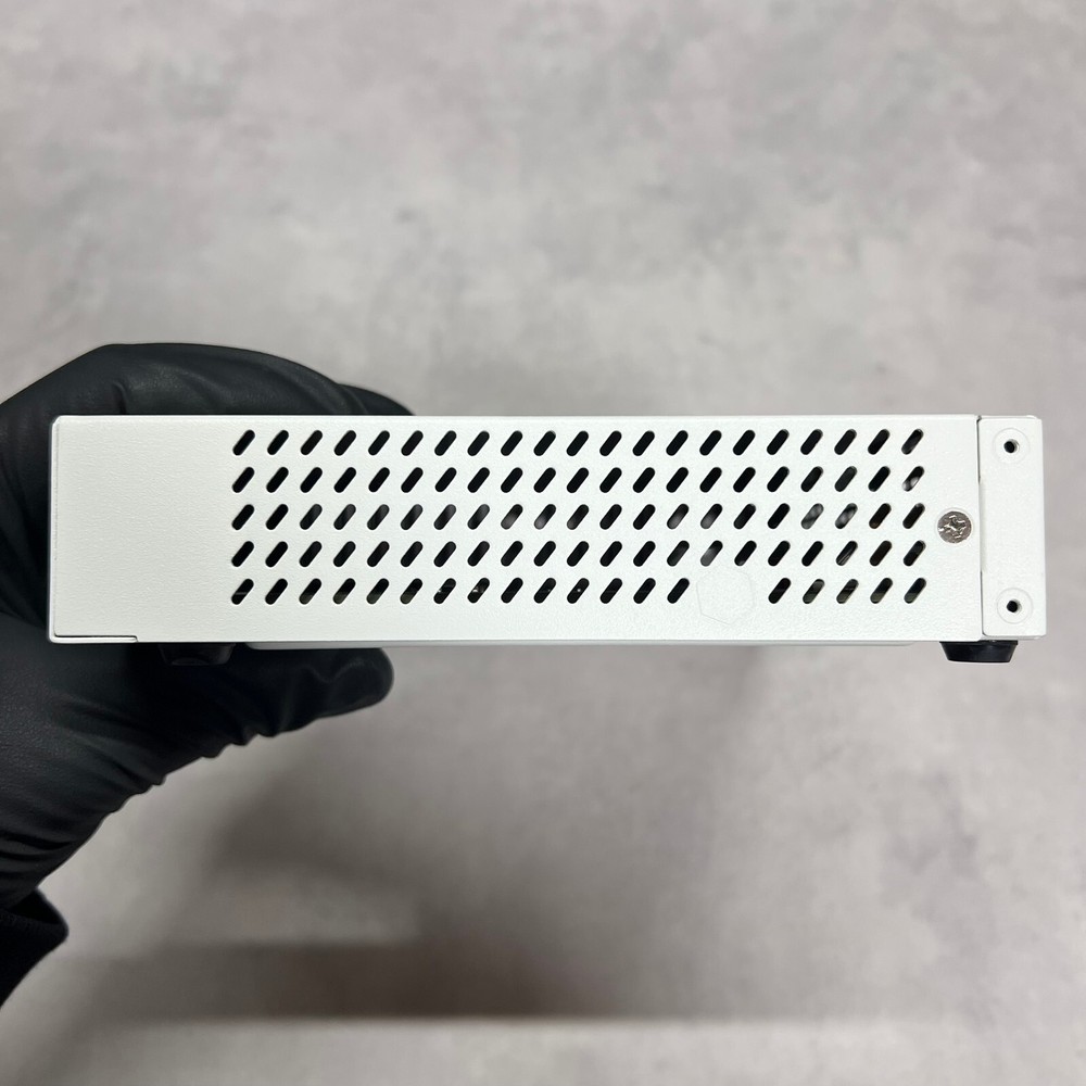 【Select License Term】 Fortinet FG-60E Fortigate-60E Network Security 【1day Ship】