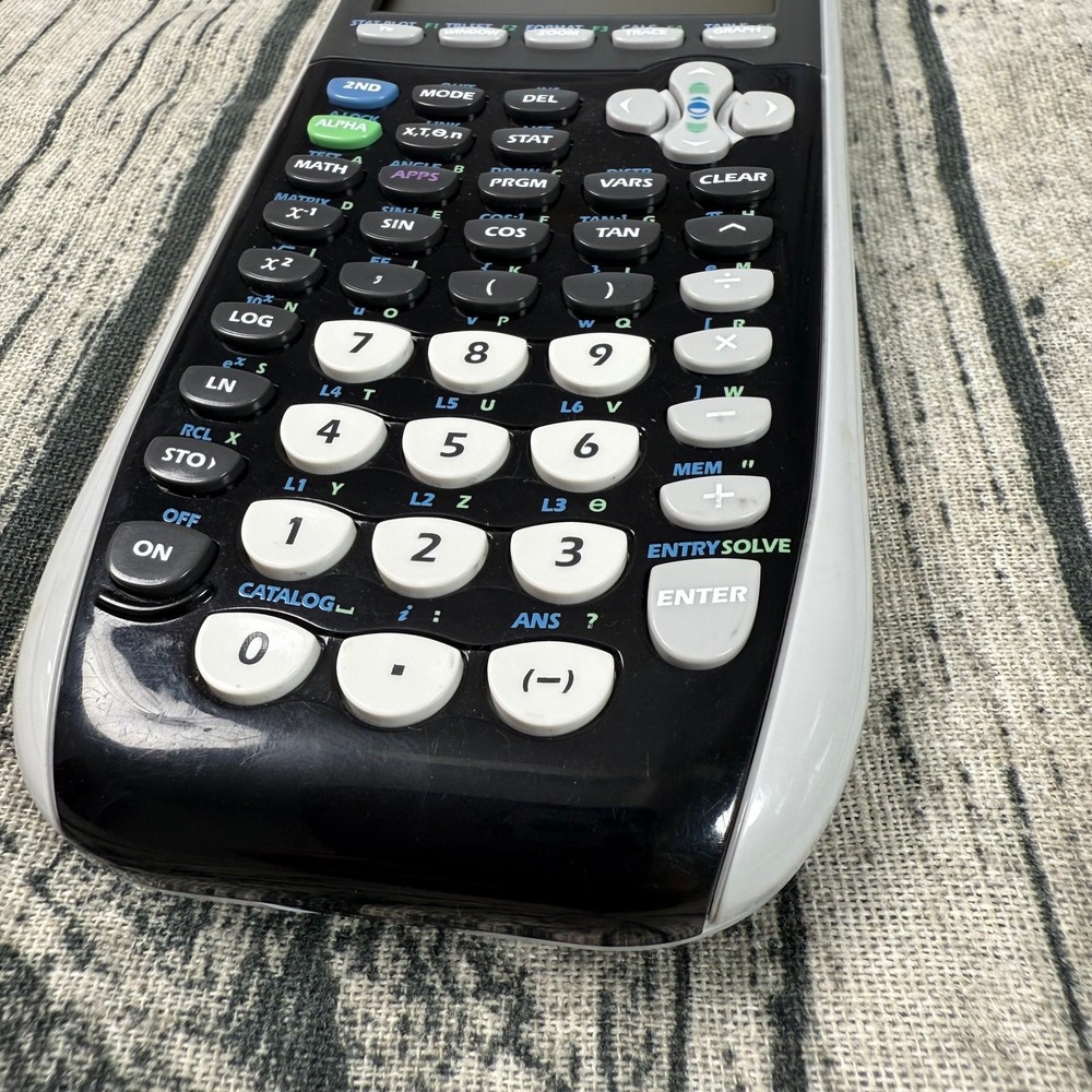 Texas Instruments TI-84 Plus Silver Edition Graphing Calculator - *Read*