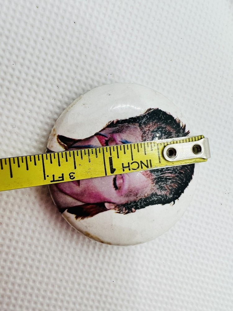 David Bowie Distressed Pinback 1.5” Button Red Blue Lighting Headshot