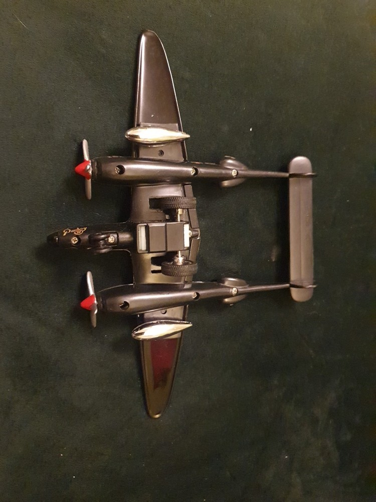 P-38 Lightning - Pullback Airplane Model