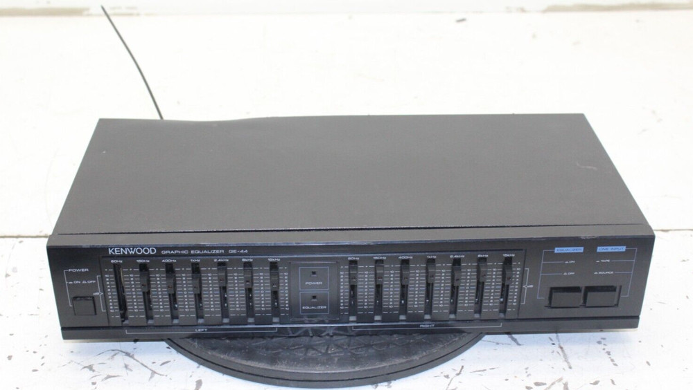 Kenwood GE-44 Stereo Graphic Equalizer Spectrum Analyzer