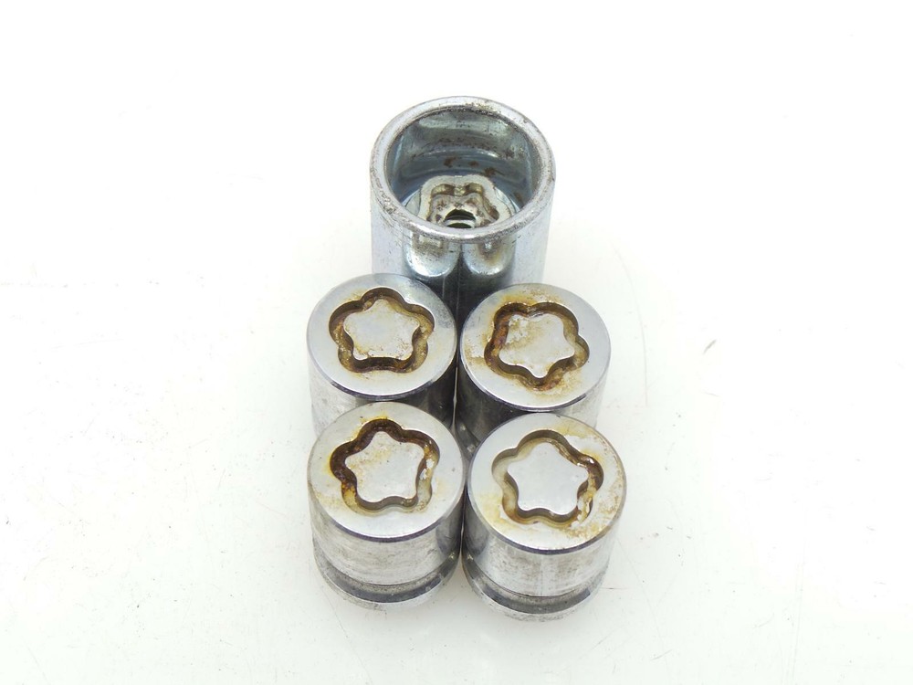 HONDA CRV MK3 LOCKING WHEEL NUT SET 2007 - 2012