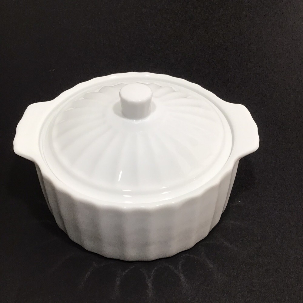White Ribbed Casserole Dish With White Lid  Small Decor Unbranded