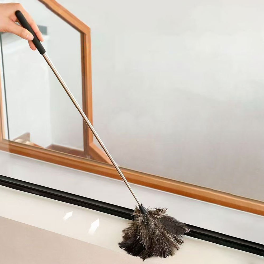 Extendable Ostrich Feather Duster Retractable Feather Duster with Nonslip Handle