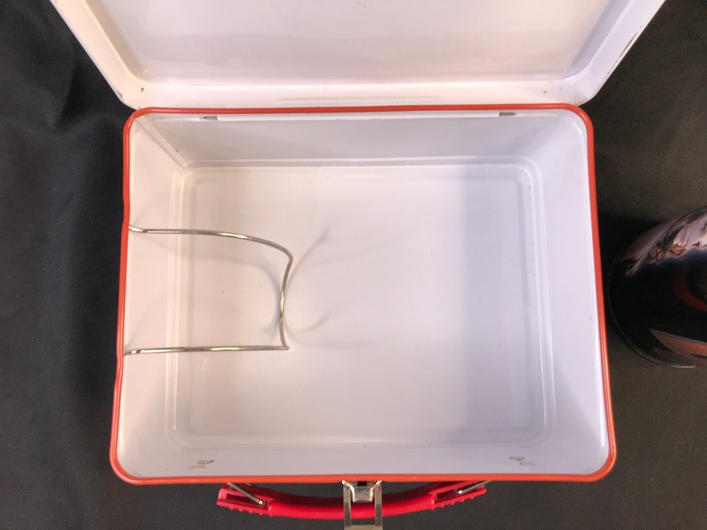 Neca 2003 Marvel Daredevil Metal Lunch Box & Thermos