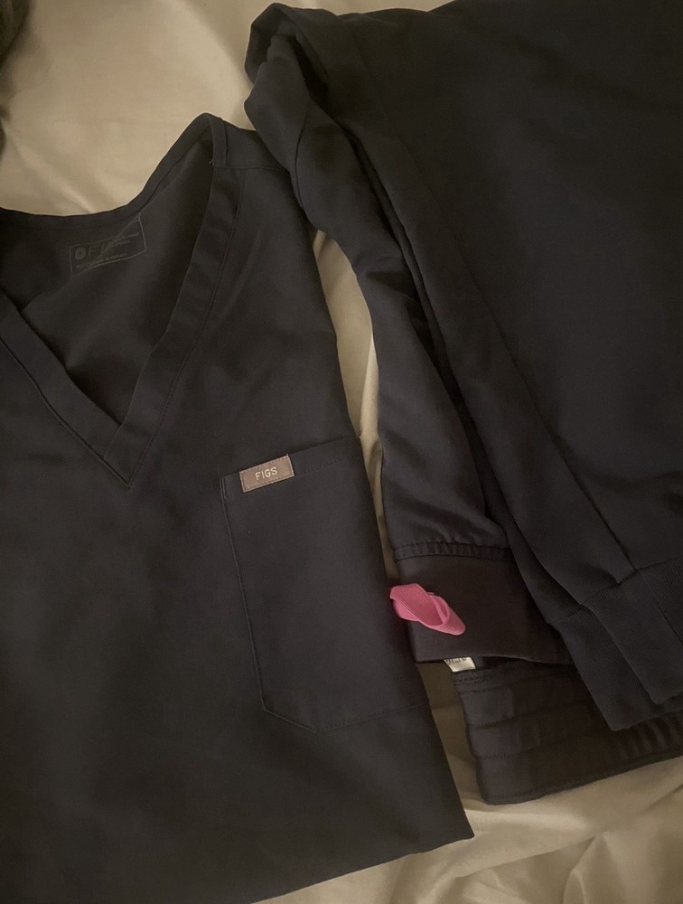 Navy Xxl Figs Scrub Set
