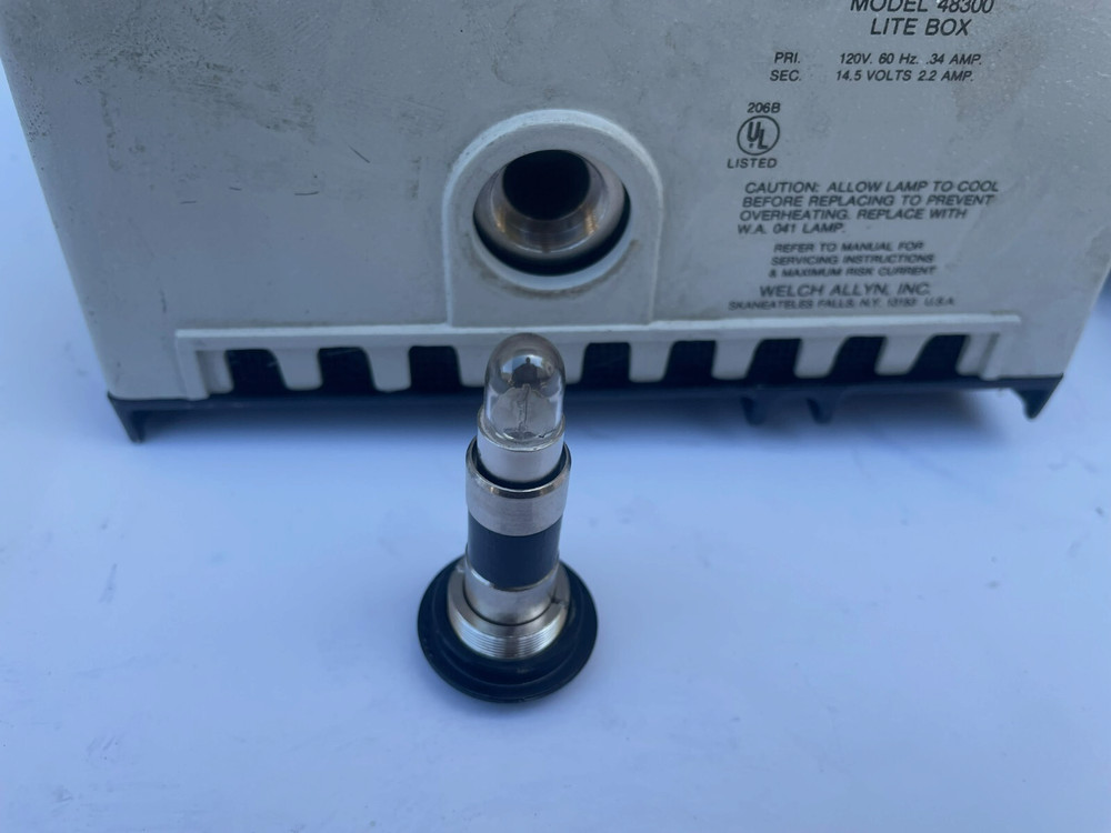 Welch Allyn Solar Light Source Lite Box 48300