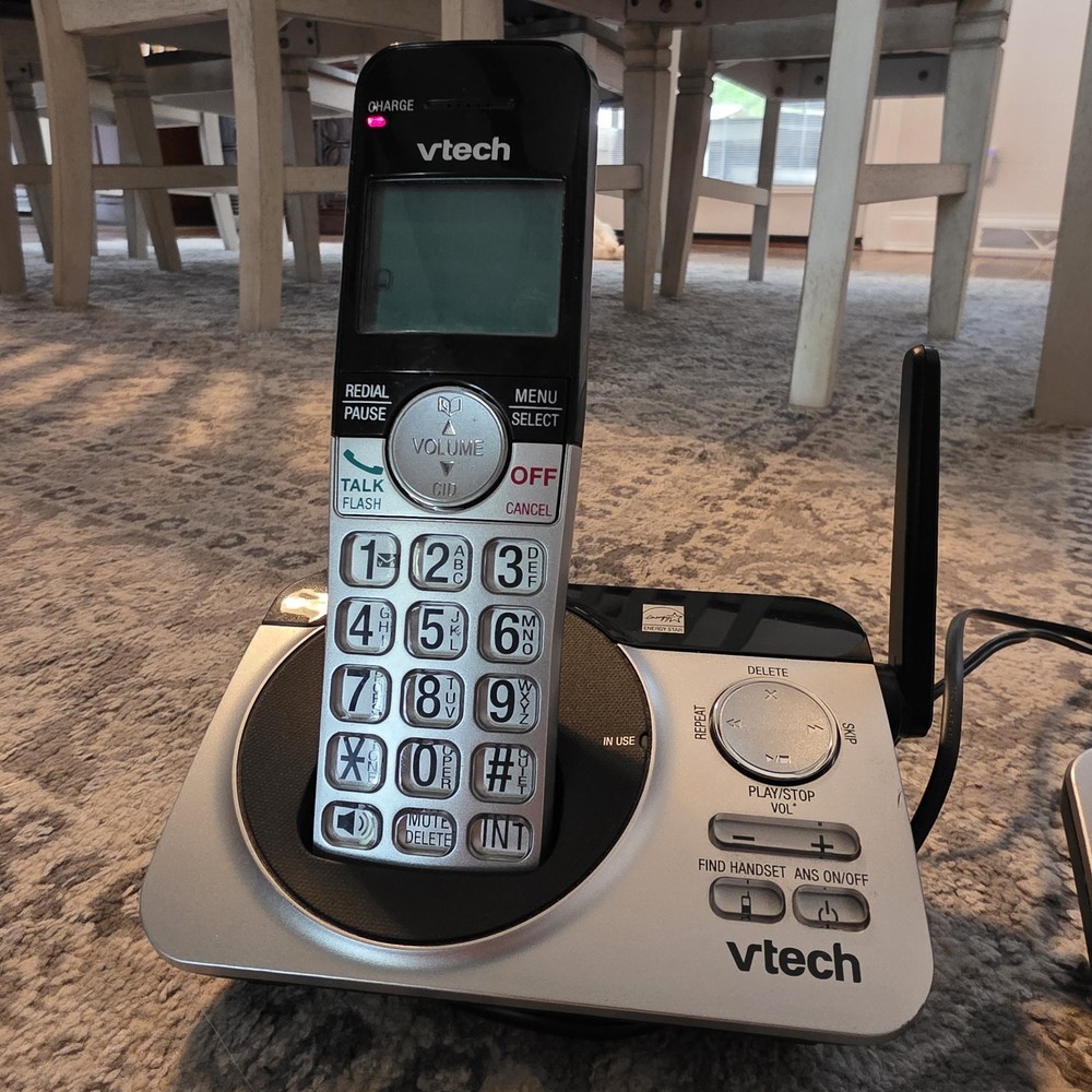 Vtech Cordless Answering System w/ extended range (2 Handset) CS5229-2